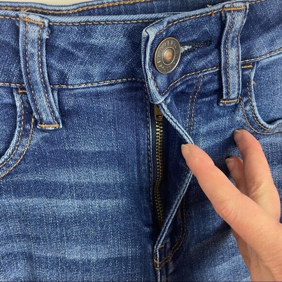 American Eagle Hi-Rise Distressed Jeggings‎ Size 4 X-Short Stretch Denim Jean - Picture 5 of 12